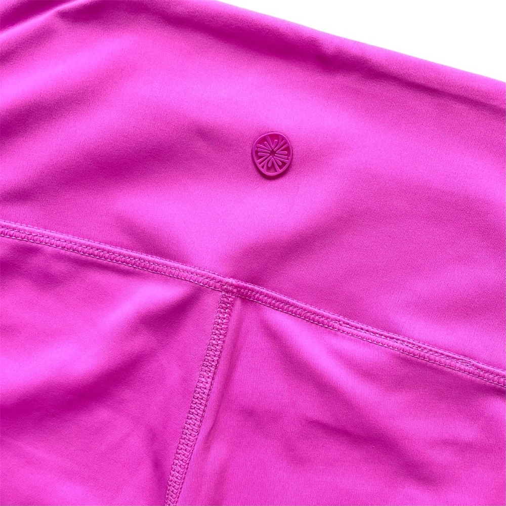 *NWT* UPF 50+ Luxletic 24" Weekender High Rise Legging Wild Fuscia - Picture 11 of 16